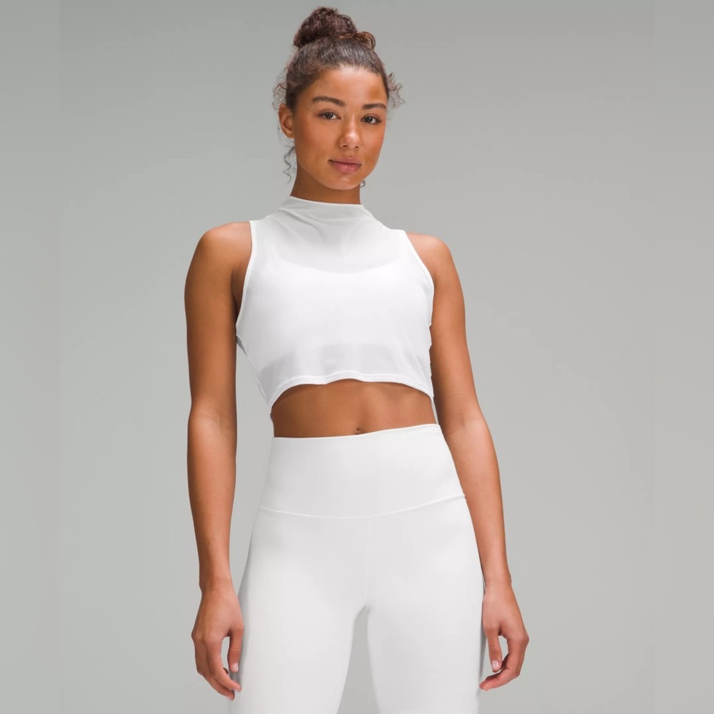 Lululemon Keyhole Back Mesh Tank White size 12